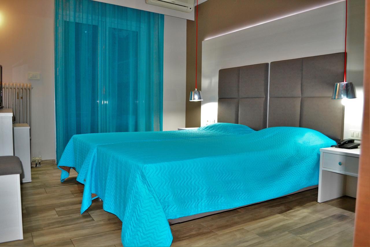 Ritsas Hotel โตโล ภายนอก รูปภาพ